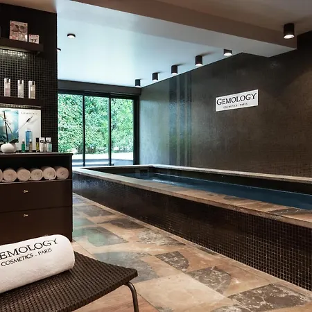 Montmorency&spa 3* Carcassonne