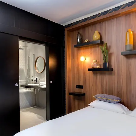 Hotel Montmorency & 3*