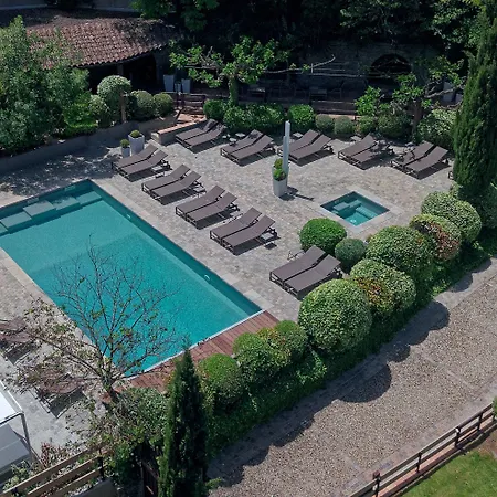 Montmorency & Carcasona