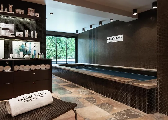 Montmorency & 3* Carcassonne