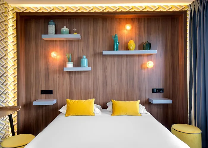 Montmorency & 3* Carcassonne